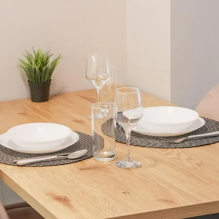 Luxury In Center Апартаменты