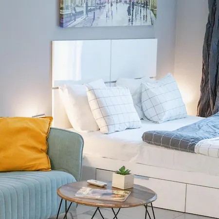 Luxury In Center Апартаменты София