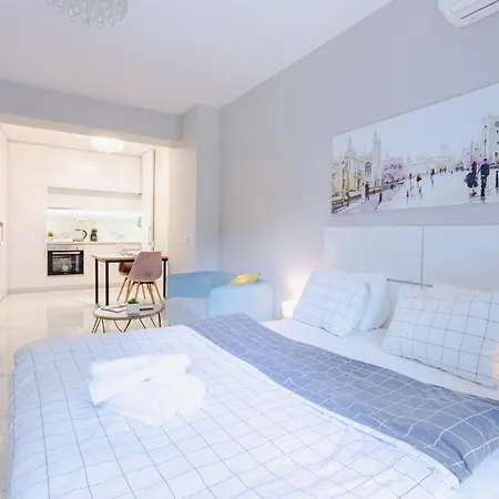 Luxury In Center 아파트 *