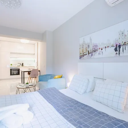 Апартаменты Luxury In Center *