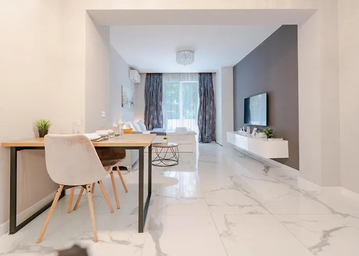 Luxury In Center 索菲亞